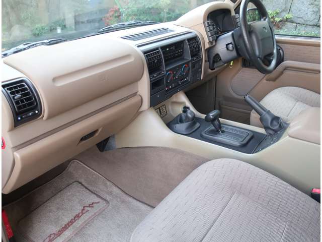 ランドローバー ディスカバリー Ｖ８Ｉ Ｓ ４ＷＤ H9年 (関東) 99