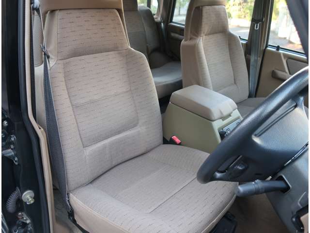 ランドローバー ディスカバリー Ｖ８Ｉ Ｓ ４ＷＤ H9年 (関東) 99