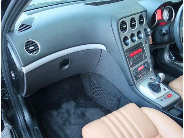 アルファロメオ アルファ１５９スポーツＷ ２．２ ＪＴＳ セレスピード プログレッション トゥーリズモＩＩ H19年 (関東) 99