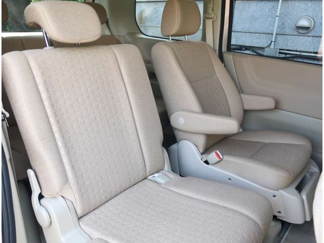 日産 セレナ ２．０ ２０Ｓ アンシャンテ セカンドスライドアップシート H19年 (関東) 99