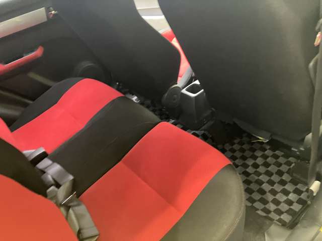 スズキ スイフト １．６ スポーツ H18年 (関東) 99