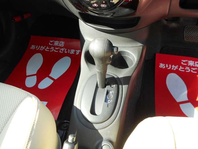 日産 ノート １．２ Ｘ H26年 (関東) 99