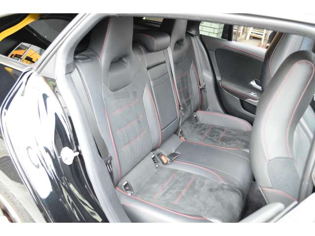 メルセデスベンツ ＣＬＡシューティングブレーク ＣＬＡ１８０ ＡＭＧラインパッケージ ＭＰ２０２２０２ R4年 (関東) 99