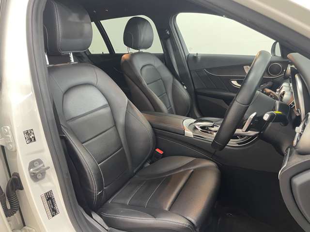 メルセデスベンツ Ｃクラスワゴン Ｃ２２０Ｄ ローレウス エディション スポーツプラスパッケージ ディーゼルターボ R1年 (関東) 99