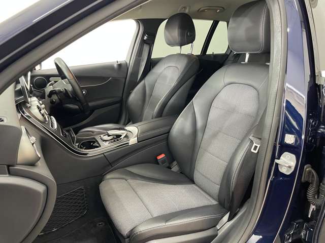 メルセデスベンツ Ｃクラスワゴン Ｃ２００ ローレウス エディション （ＢＳＧ搭載モデル） R1年 (関東) 99