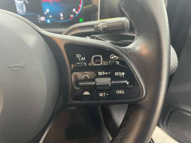 メルセデスベンツ Ａクラス Ａ２００Ｄ ディーゼルターボ R3年 (関東) 99