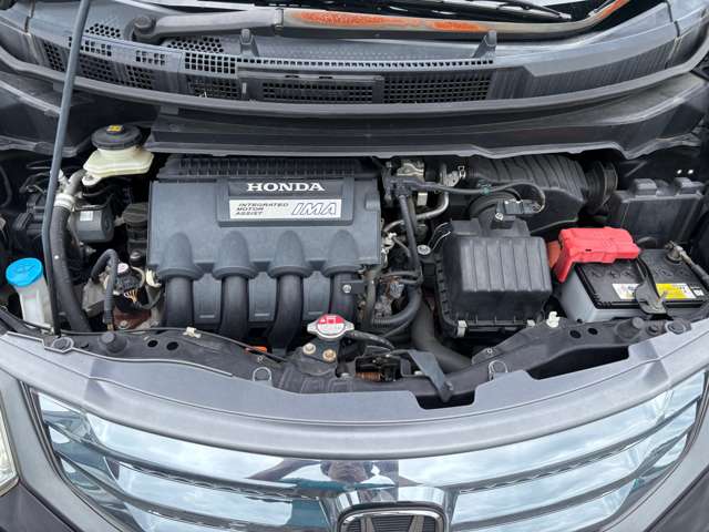 ホンダ フリード　ハイブリッド １．５ ジャストセレクション H24年 (九州・沖縄) 99