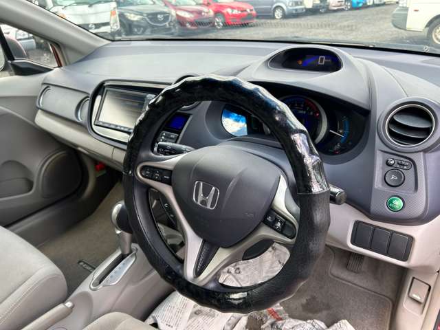 ホンダ インサイト １．３ Ｇ ＨＤＤナビ スペシャルエディション H22年 (九州・沖縄) 99