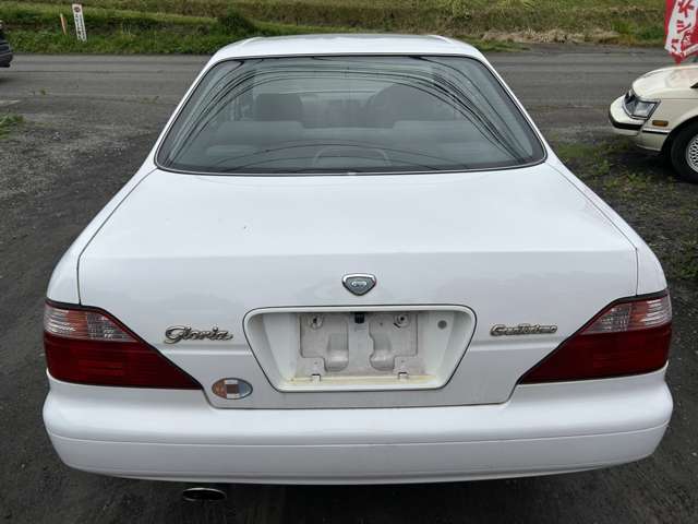 日産 グロリア ３．０ グランツーリスモ H7年 (九州・沖縄) 99