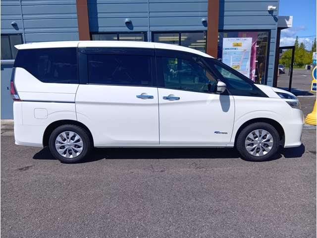 日産 セレナ ２．０ Ｘ H29年 (東北) 99