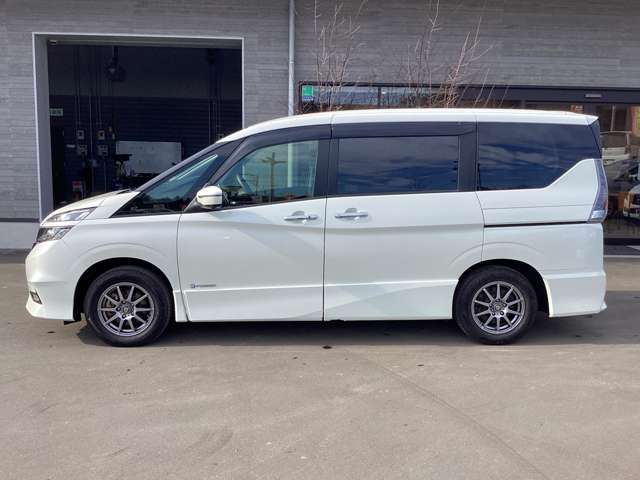 日産 セレナ １．２ Ｅ－ＰＯＷＥＲ ハイウェイスター Ｖ H30年 (東北) 99