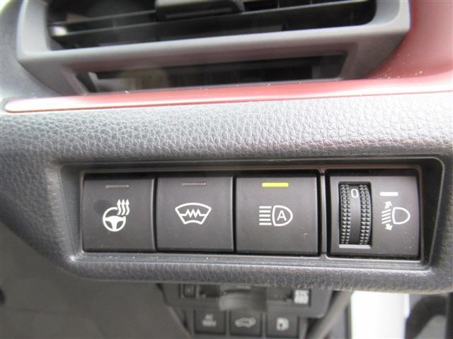 トヨタ プリウス ２．０ Ｚ Ｅ－ＦＯＵＲ ４ＷＤ R5年 (東北) 99
