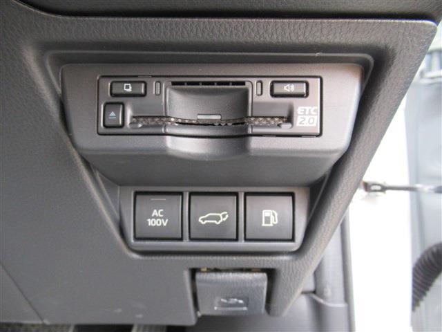 トヨタ プリウス ２．０ Ｚ Ｅ－ＦＯＵＲ ４ＷＤ R5年 (東北) 99