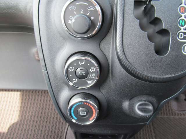 トヨタ スペイド １．５ Ｙ ４ＷＤ H30年 (東北) 99