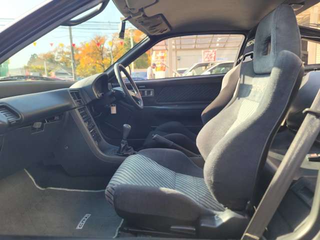 ホンダ ＣＲ−Ｘ １．５ Ｘ H4年 (関東) 99