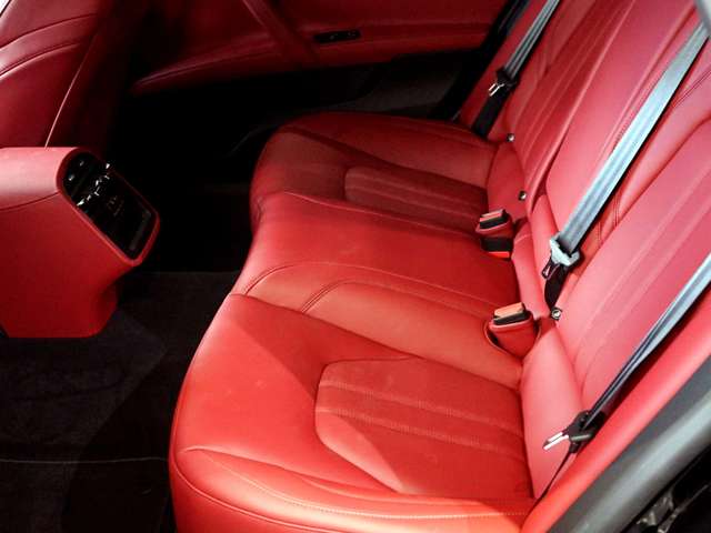 マセラティ クワトロポルテ Ｓ グランスポーツ H30年 (関東) 99