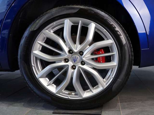 マセラティ レヴァンテ モデナ ４ＷＤ R4年 (関東) 99