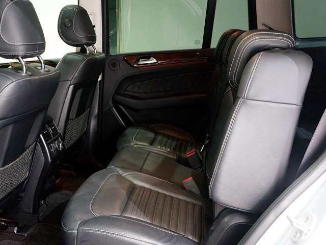 メルセデスベンツ ＧＬＳクラス ３５０ Ｄ ４マチック スポーツ ４ＷＤ H28年 (関東) 99
