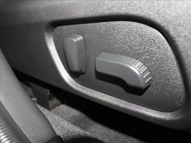 スバル フォレスター ２．０ＸＴ アイサイト ４ＷＤ H28年 (関東) 99