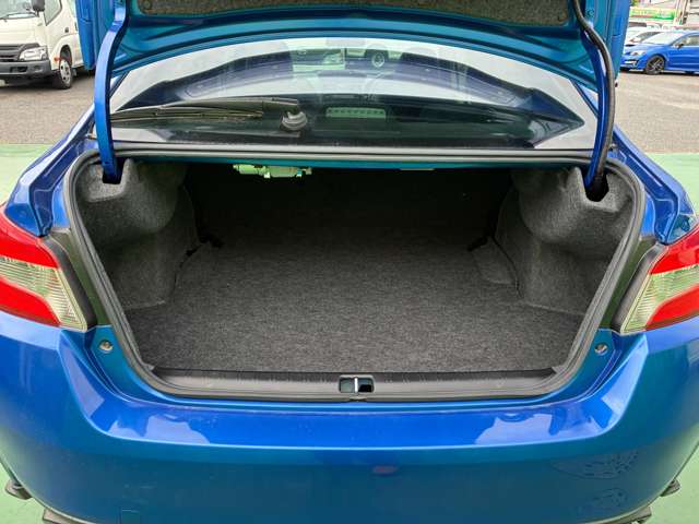 スバル ＷＲＸ　ＳＴＩ ＳＴＩ ２．０ ４ＷＤ H26年 (関東) 99