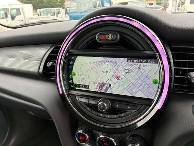 ミニ ミニ クーパー ５ドア ＤＣＴ R1年 (関東) 99