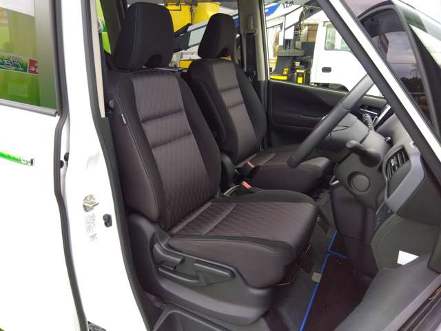 日産 セレナ １．２ Ｅ－ＰＯＷＥＲ ハイウェイスター Ｖ R4年 (関東) 99