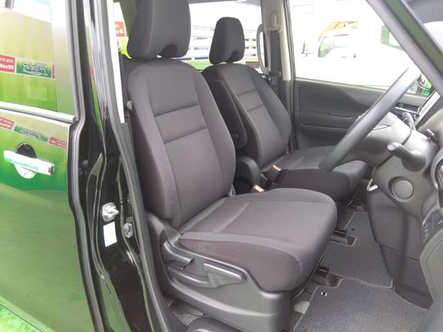 日産 セレナ ２．０ Ｘ ＶセレクションＩＩ R1年 (関東) 99