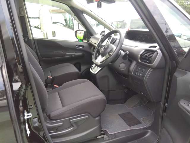 日産 セレナ ２．０ Ｘ ＶセレクションＩＩ R1年 (関東) 99