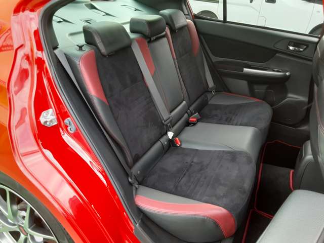 スバル ＷＲＸ　ＳＴＩ ＳＴＩ ２．０ タイプＳ ４ＷＤ H26年 (関東) 99