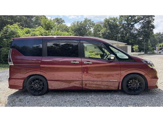 日産 セレナ １．２ Ｅ－ＰＯＷＥＲ ハイウェイスター Ｖ R1年 (関東) 99