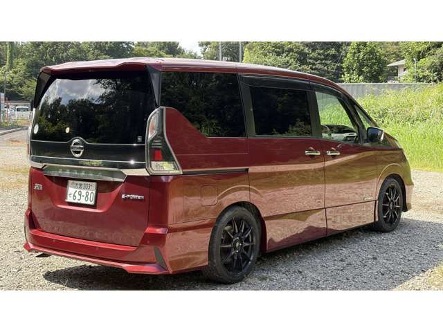 日産 セレナ １．２ Ｅ－ＰＯＷＥＲ ハイウェイスター Ｖ R1年 (関東) 99