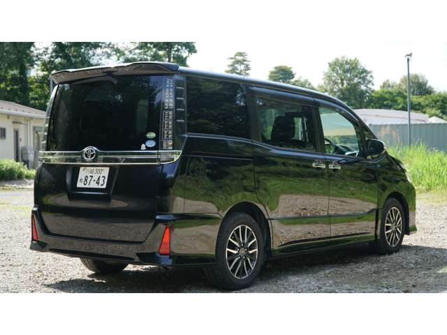 トヨタ ヴォクシー ２．０ ＺＳ 煌ＩＩ H28年 (関東) 99