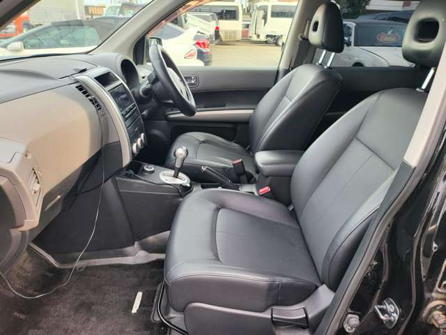 日産 エクストレイル ２．０ ２０Ｘ ４ＷＤ H19年 (関東) 99