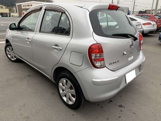 日産 マーチ １．２ １２Ｘ H22年 (関東) 99