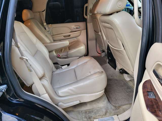 キャデラック エスカレード ＡＷＤ ４ＷＤ H22年 (関東) 99
