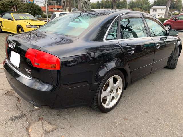 アウディ Ａ４ ２．０ ＴＦＳＩ クワトロ ４ＷＤ H17年 (関東) 99