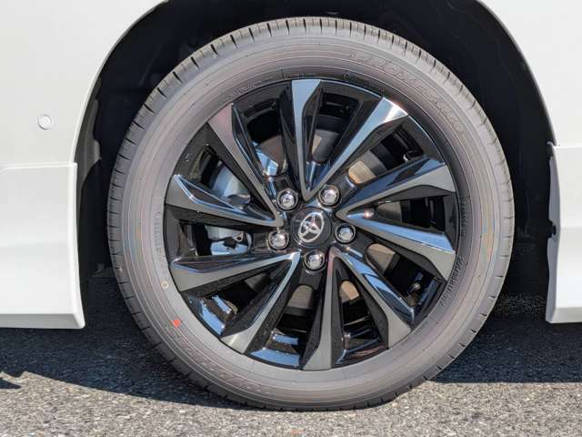 トヨタ ヴォクシー １．８ ハイブリッド Ｓ－Ｚ R8年 (関東) 99