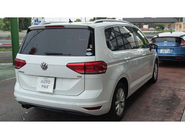フォルクスワーゲン ゴルフトゥーラン ＴＳＩ　コンフォートライン H29年 (関東) 99