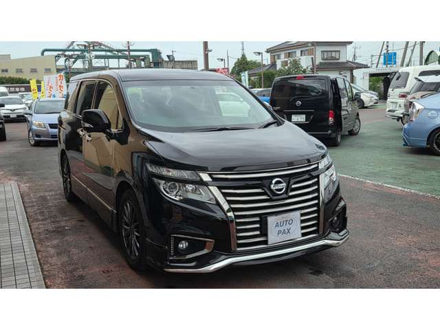 日産 エルグランド ２．５ ２５０ハイウェイスターＳ アーバンクロム H28年 (関東) 99