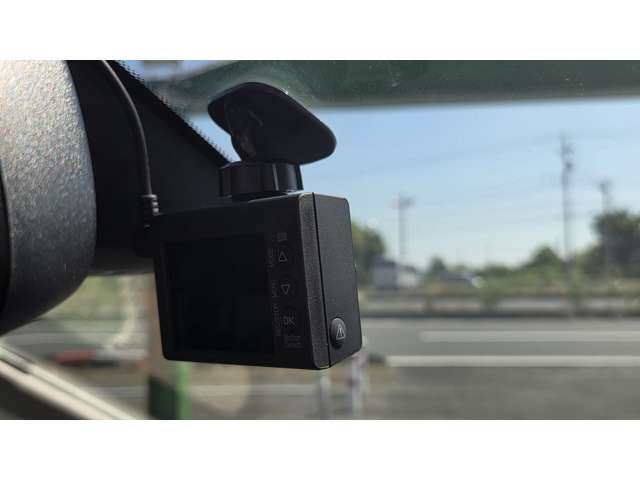 日産 セレナ ２．０ ハイウェイスター Ｓ－ＨＹＢＲＩＤ アドバンストセーフティ パッケージ H26年 (関東) 99