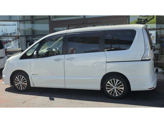 日産 セレナ ２．０ ハイウェイスター Ｖセレクション＋ＳＡＦＥＴＹ Ｓ－ＨＹＢＲＩＤ H27年 (関東) 99