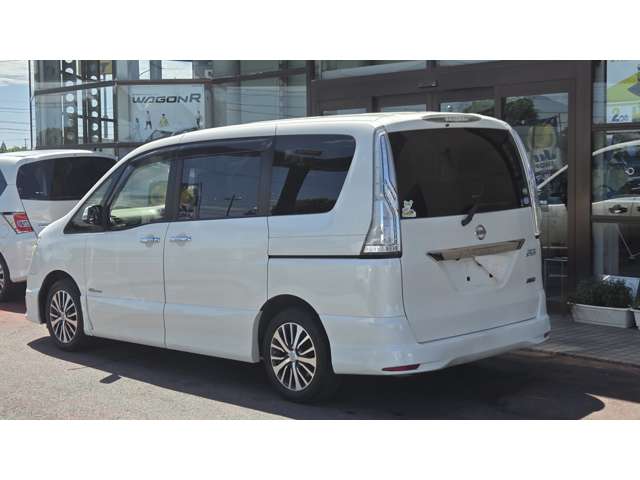 日産 セレナ ２．０ ハイウェイスター Ｖセレクション＋ＳＡＦＥＴＹ Ｓ－ＨＹＢＲＩＤ H27年 (関東) 99