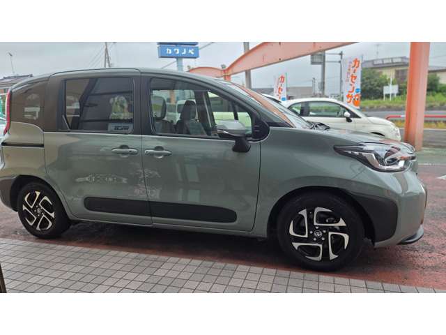 トヨタ シエンタ　ハイブリッド ハイブリッド １．５ Ｚ R5年 (関東) 99