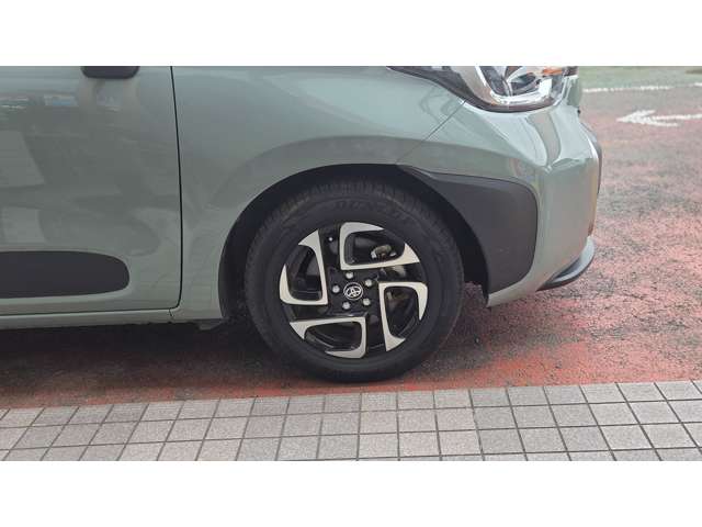 トヨタ シエンタ　ハイブリッド ハイブリッド １．５ Ｚ R5年 (関東) 99