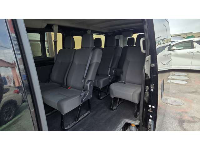 日産 ＮＶ３５０キャラバン　ワゴン ２．５ ＤＸ ロングボディ 低床 H27年 (関東) 99