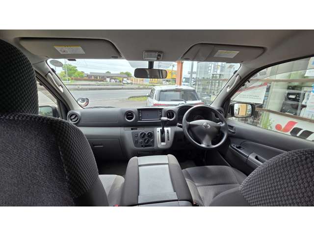 日産 ＮＶ３５０キャラバン　ワゴン ２．５ ＤＸ ロングボディ 低床 R1年 (関東) 99
