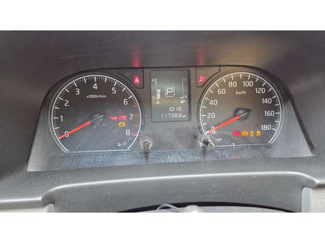 日産 ＮＶ３５０キャラバン　ワゴン ２．５ ＤＸ ロングボディ 低床 R1年 (関東) 99