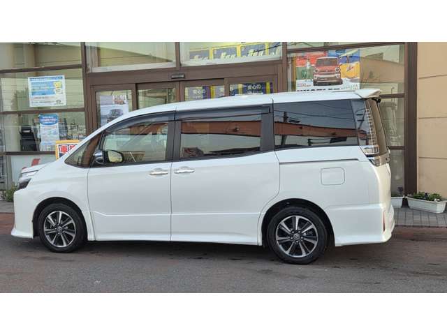 トヨタ ヴォクシー ２．０ ＺＳ 煌ＩＩ R2年 (関東) 99