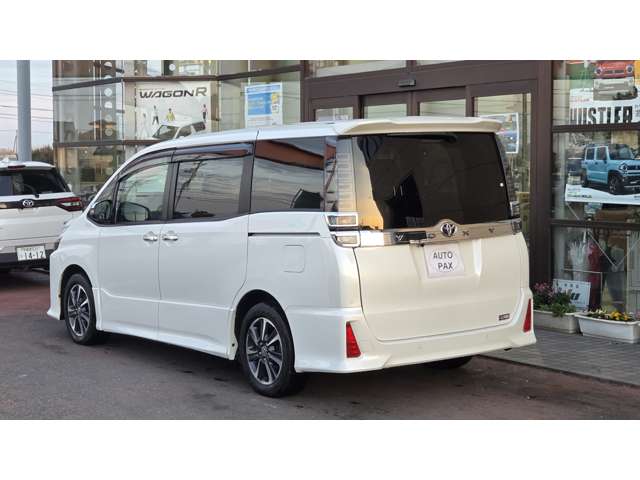 トヨタ ヴォクシー ２．０ ＺＳ 煌ＩＩ R2年 (関東) 99