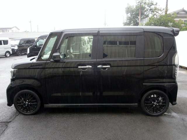 ホンダ Ｎ　ＢＯＸ カスタム ６６０ Ｌ ターボ R3年 (関東) 99